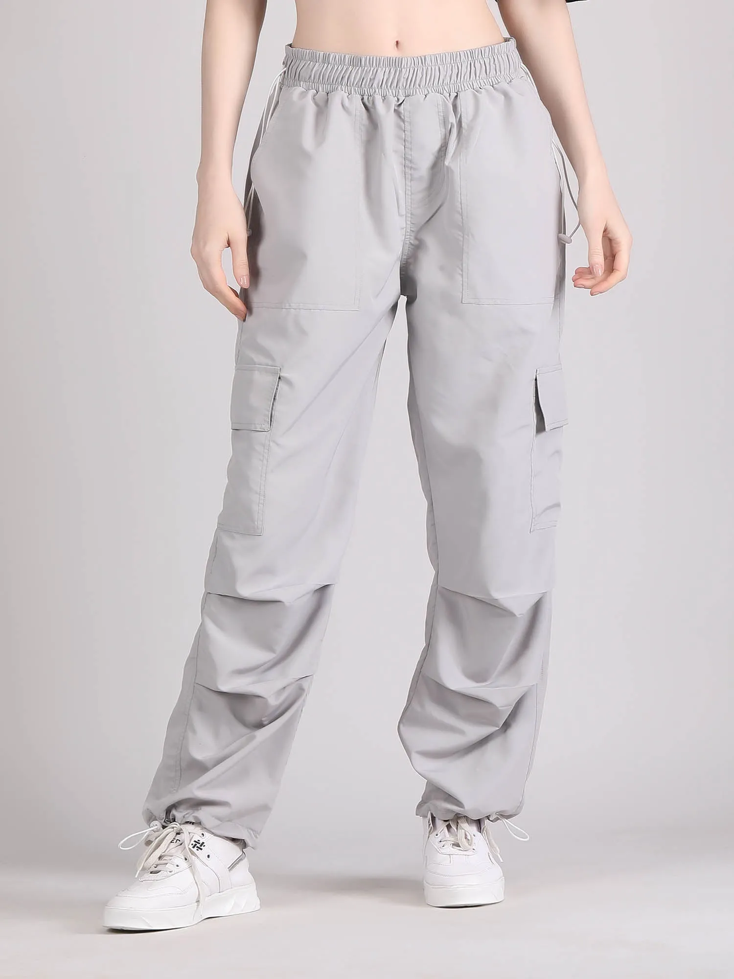 Baggy parachute cargo pants