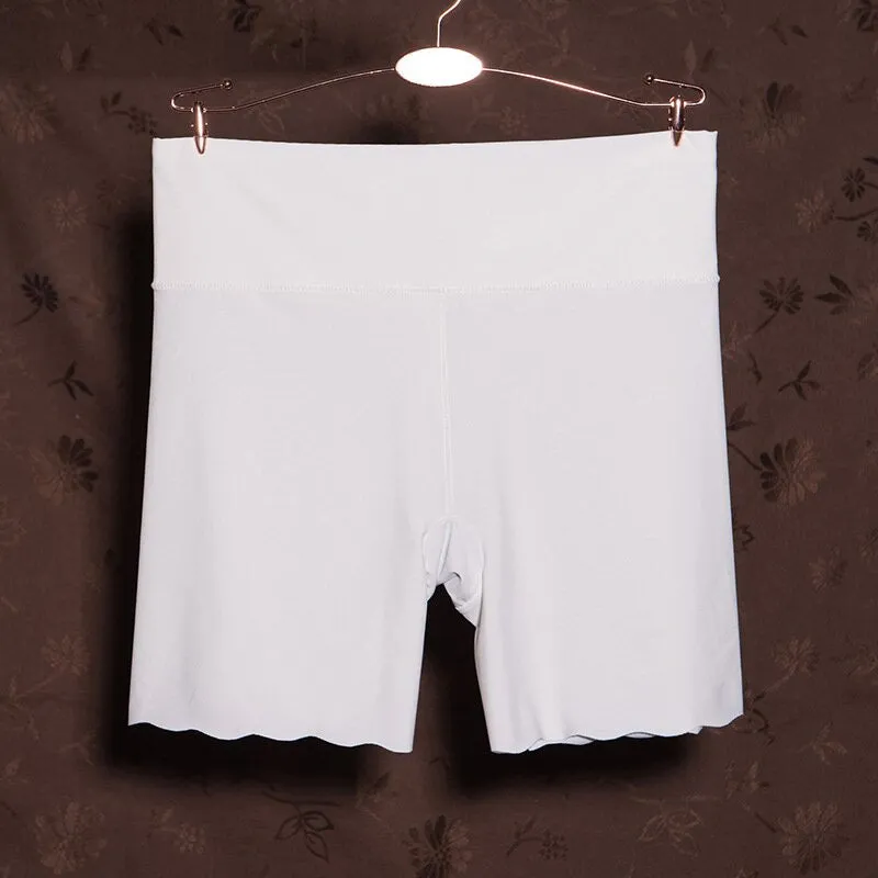 Solid color seamless bottoming shorts